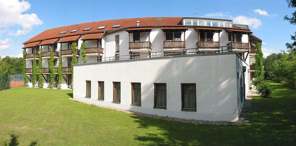 Parkhotel Cham Dış mekan fotoğraf