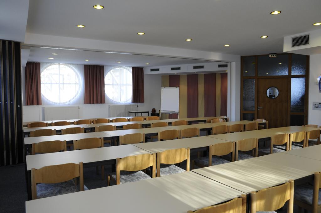 Parkhotel Cham Dış mekan fotoğraf
